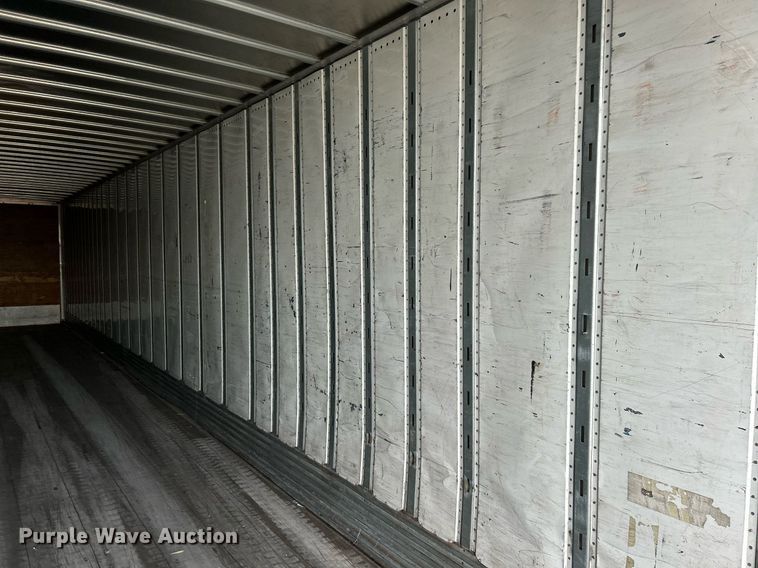 image for item NR9382 2009 Utility Trailers VS2DX  dry van trailer