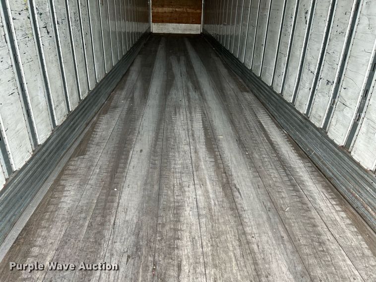 image for item NR9382 2009 Utility Trailers VS2DX  dry van trailer