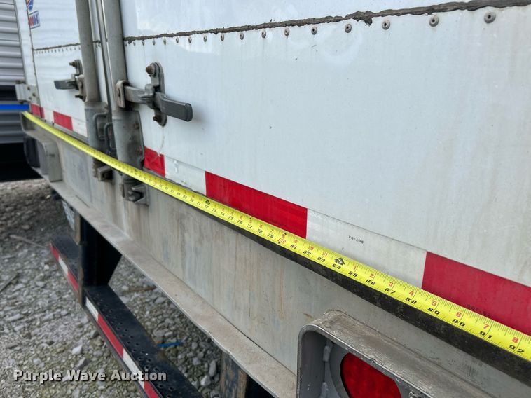 image for item NR9382 2009 Utility Trailers VS2DX  dry van trailer