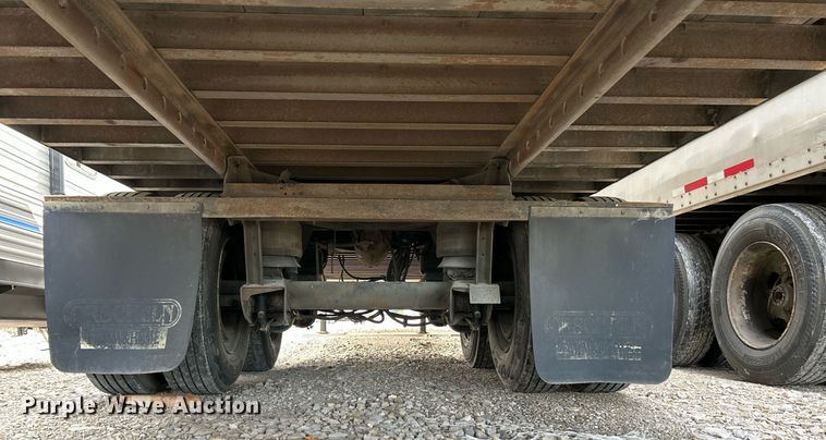 image for item NR9382 2009 Utility Trailers VS2DX  dry van trailer