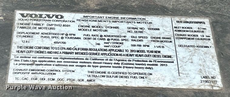 image for item NR9383 2014 Volvo VNL  semi truck