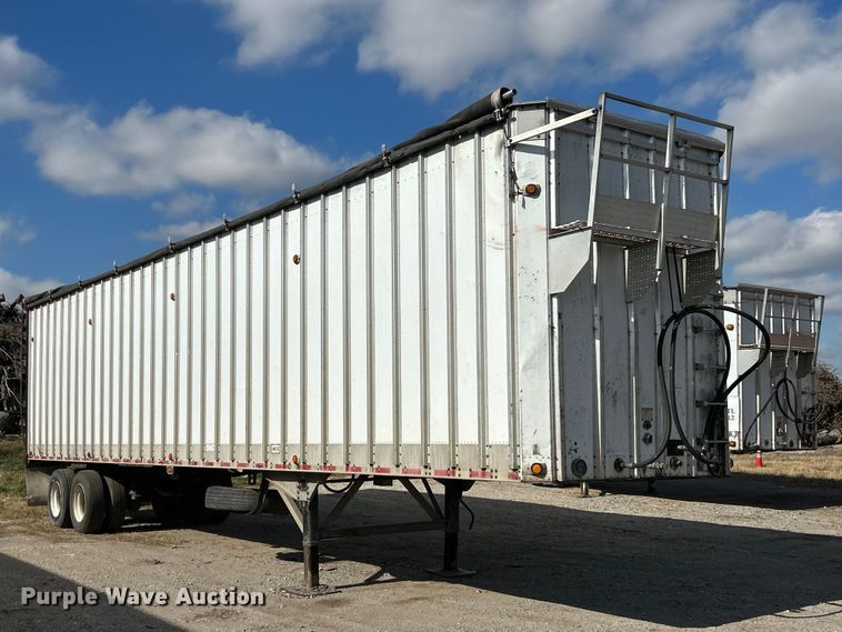 image for item NR9413 2005 Imco walking floor trailer