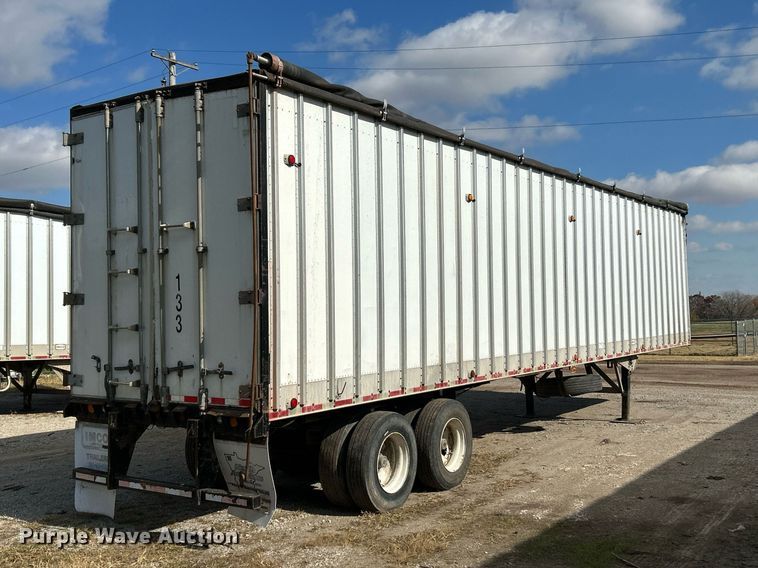 image for item NR9413 2005 Imco walking floor trailer