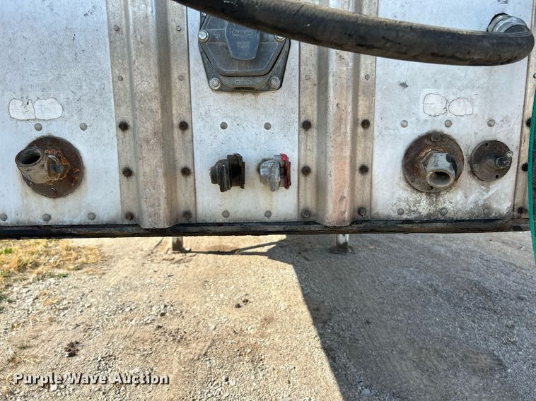 image for item NR9414 2006 Imco walking floor trailer