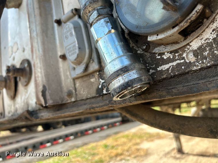 image for item NR9414 2006 Imco walking floor trailer