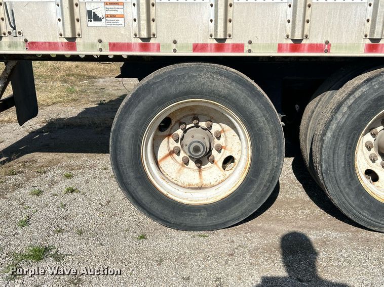image for item NR9414 2006 Imco walking floor trailer