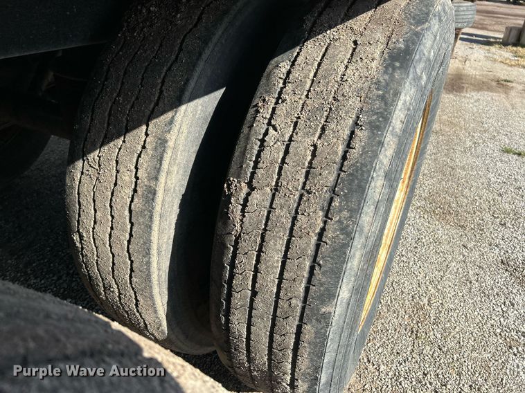 image for item NR9414 2006 Imco walking floor trailer