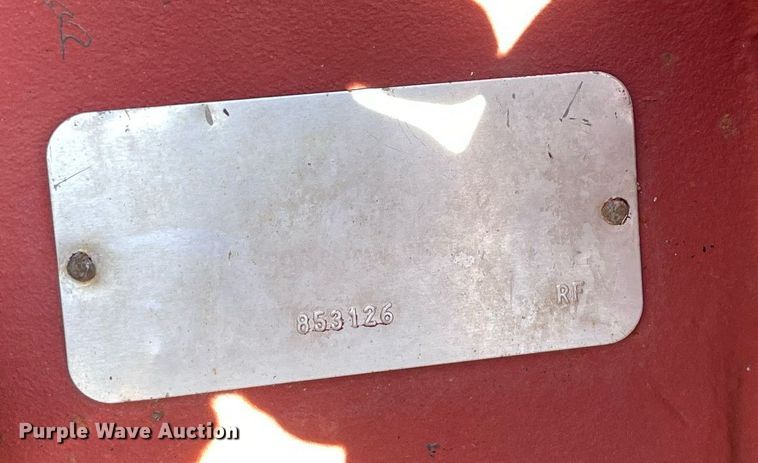 image for item NX9877 1999 Mack CH613  semi truck