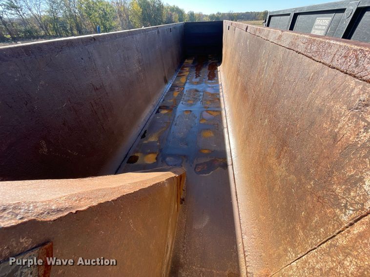 image for item NZ9014 2002 Clement HL-3966-AIR  end dump trailer