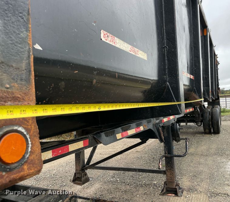 image for item NZ9014 2002 Clement HL-3966-AIR  end dump trailer