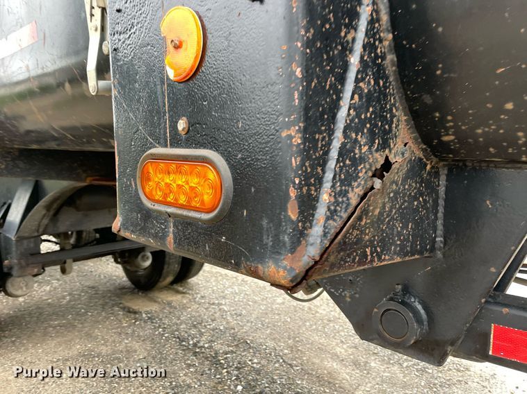 image for item NZ9014 2002 Clement HL-3966-AIR  end dump trailer