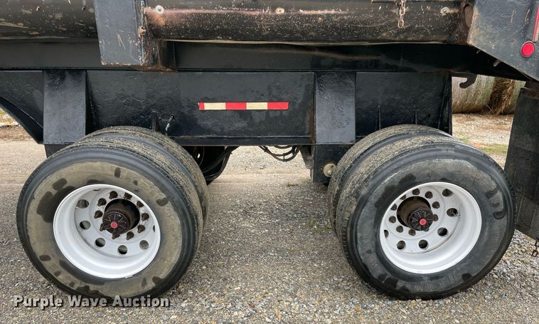 image for item NZ9014 2002 Clement HL-3966-AIR  end dump trailer