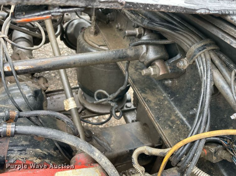 image for item NZ9015 2003 Western Star 4900EX  semi truck