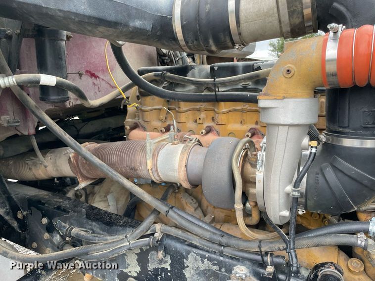 image for item NZ9015 2003 Western Star 4900EX  semi truck