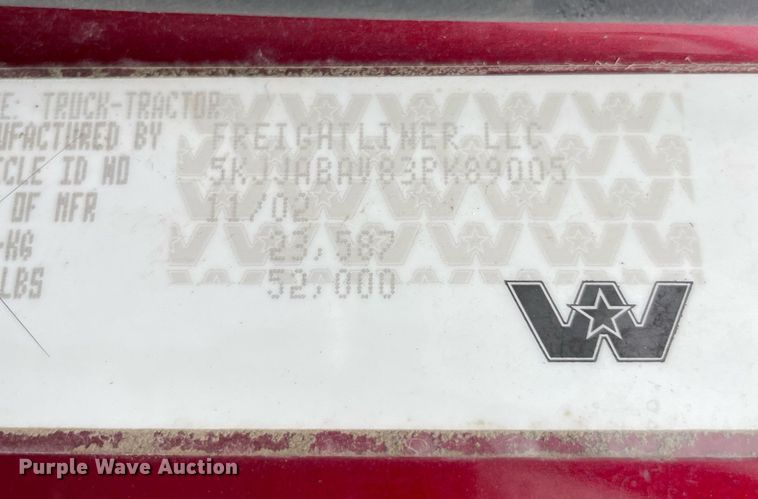 image for item NZ9015 2003 Western Star 4900EX  semi truck