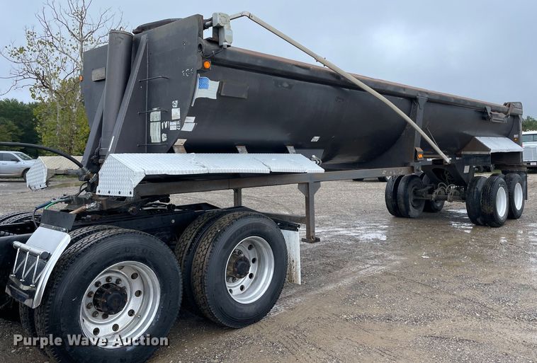 image for item NZ9016 2000 Travis  end dump trailer