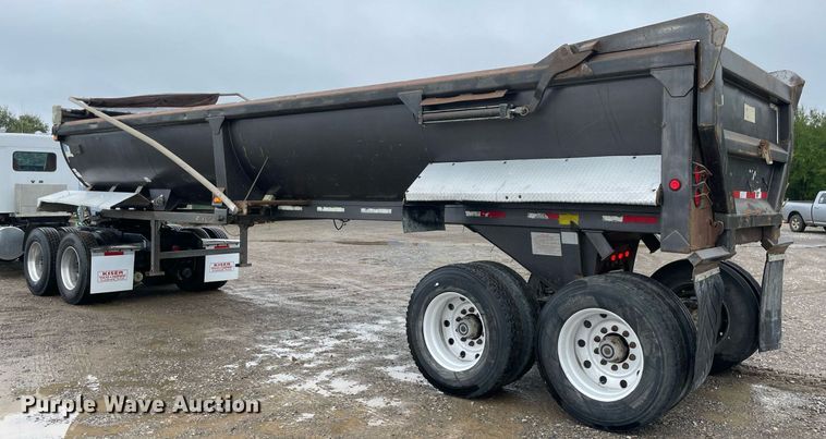 image for item NZ9016 2000 Travis  end dump trailer