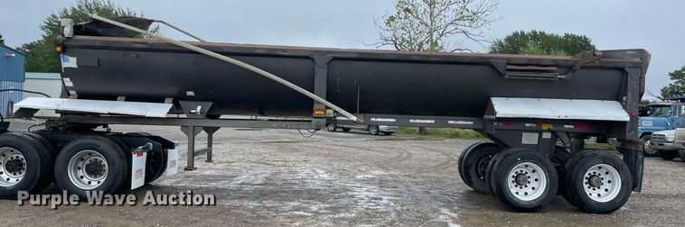 image for item NZ9016 2000 Travis  end dump trailer