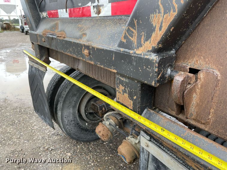 image for item NZ9016 2000 Travis  end dump trailer