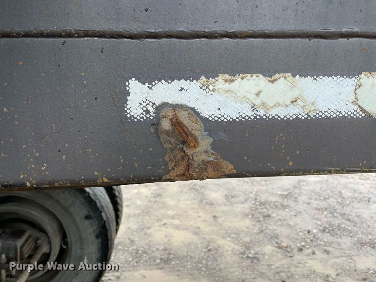 image for item NZ9016 2000 Travis  end dump trailer