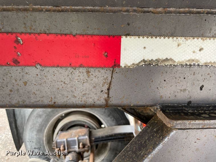 image for item NZ9016 2000 Travis  end dump trailer