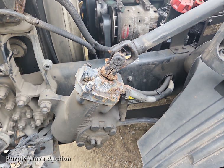 image for item NZ9038 2017 Volvo VNL  semi truck