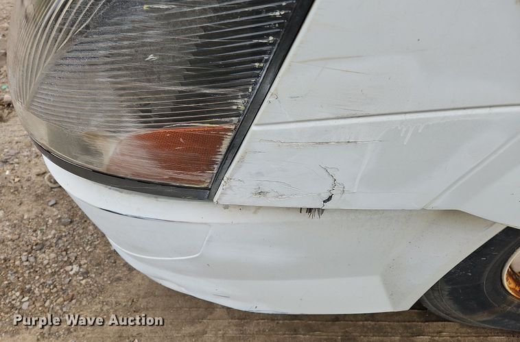 image for item NZ9039 2016 Volvo VNL  semi truck