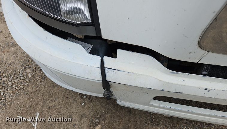 image for item NZ9039 2016 Volvo VNL  semi truck