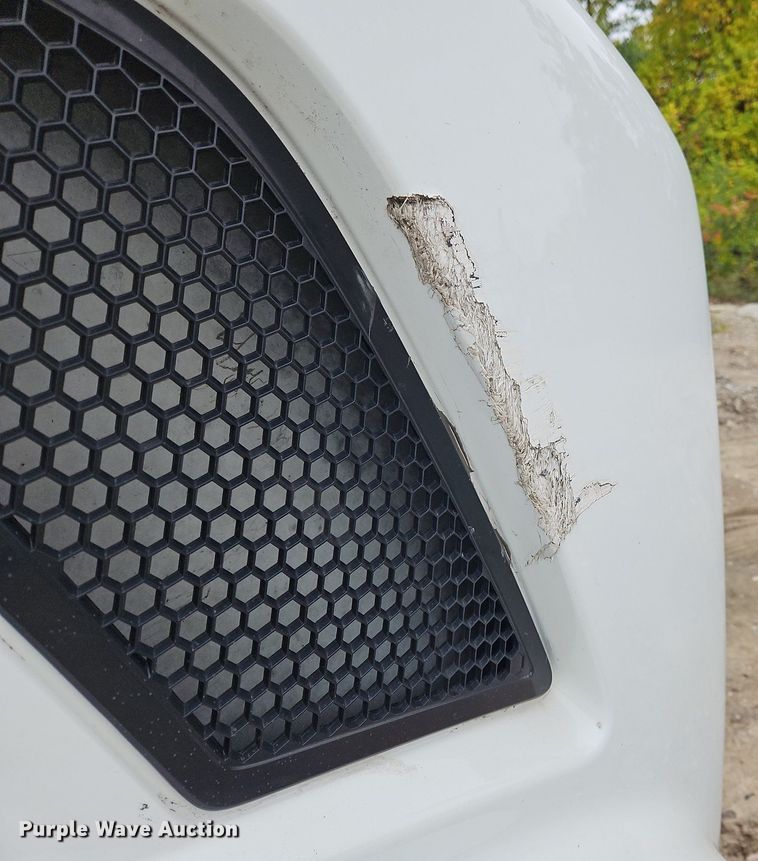 image for item NZ9039 2016 Volvo VNL  semi truck