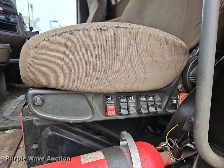 image for item NZ9039 2016 Volvo VNL  semi truck