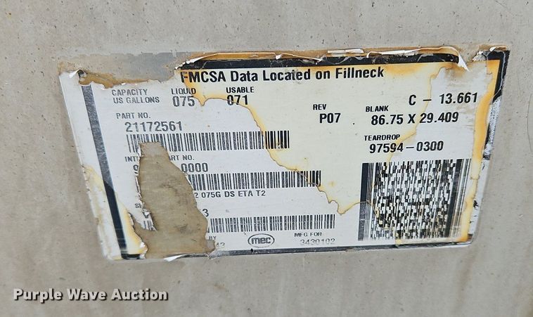 image for item NZ9039 2016 Volvo VNL  semi truck