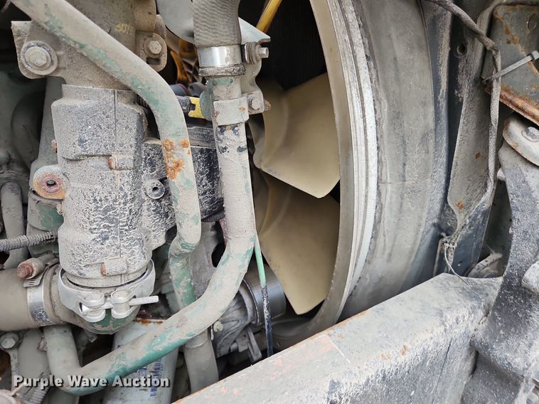 image for item NZ9039 2016 Volvo VNL  semi truck