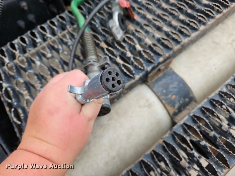 image for item NZ9040 2013 Volvo VNL  semi truck