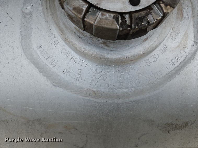 image for item NZ9041 2011 Western Star 4900EX  semi truck