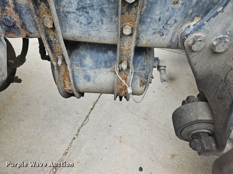 image for item NZ9041 2011 Western Star 4900EX  semi truck