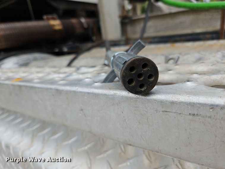 image for item NZ9041 2011 Western Star 4900EX  semi truck