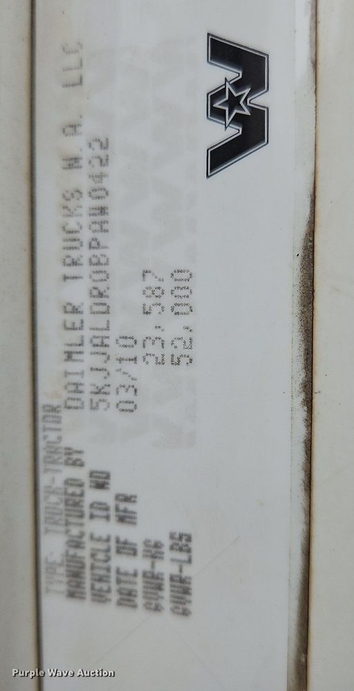 image for item NZ9041 2011 Western Star 4900EX  semi truck