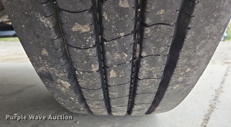 image for item NZ9043 2012 Freightliner Cascadia  semi truck