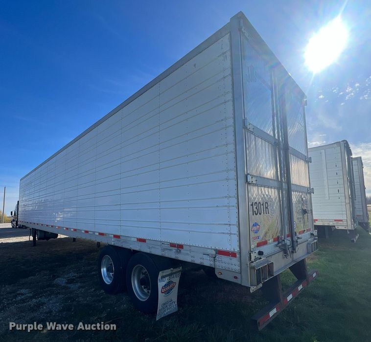 image for item OA9133 2013 Utility  refrigerated van trailer