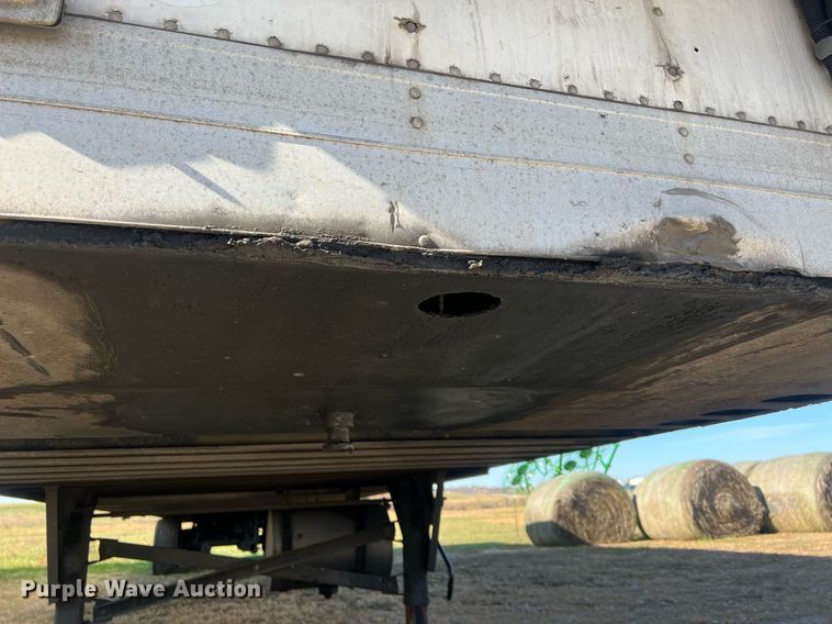 image for item OA9133 2013 Utility  refrigerated van trailer