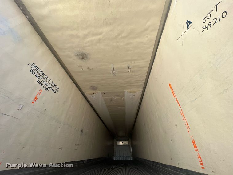 image for item OA9134 2004 Utility  refrigerated van trailer