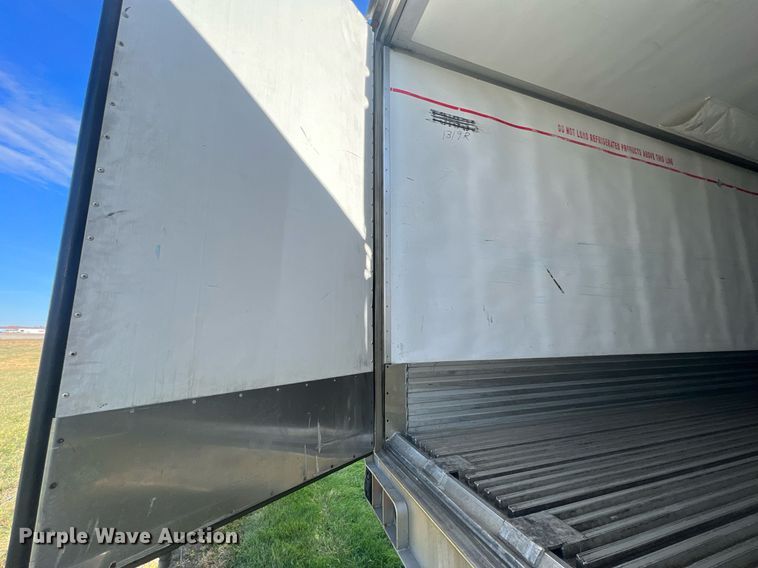 image for item OA9135 2013 Utility  refrigerated van trailer