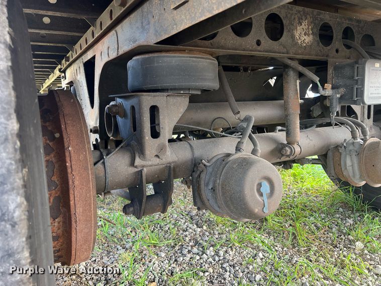 image for item OA9135 2013 Utility  refrigerated van trailer