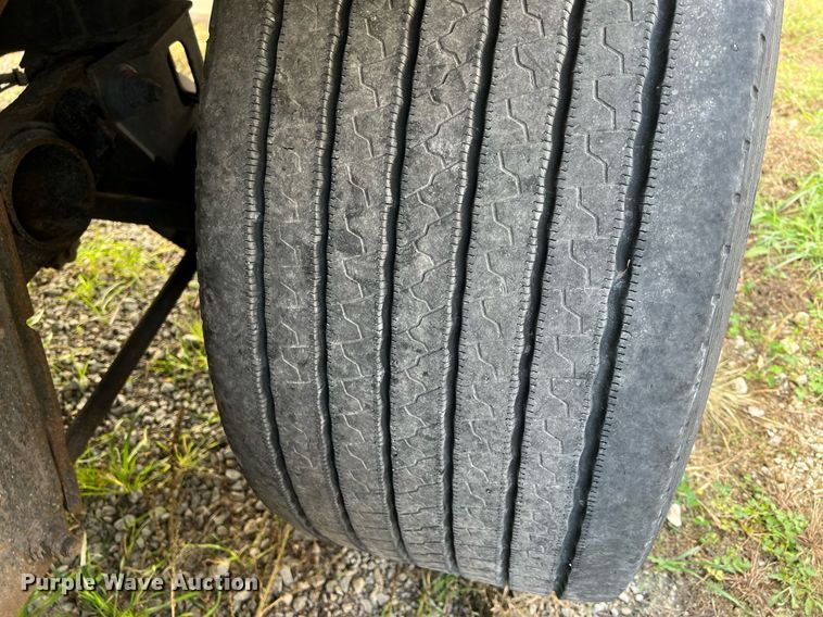 image for item OA9135 2013 Utility  refrigerated van trailer