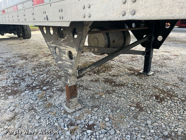 image for item OA9138 2013 Utility  refrigerated van trailer