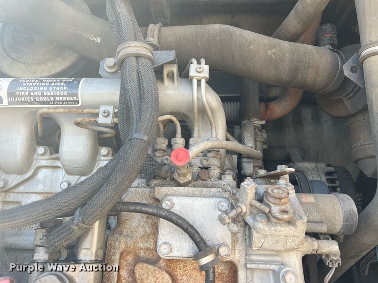 image for item OA9138 2013 Utility  refrigerated van trailer