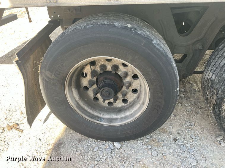 image for item OA9138 2013 Utility  refrigerated van trailer