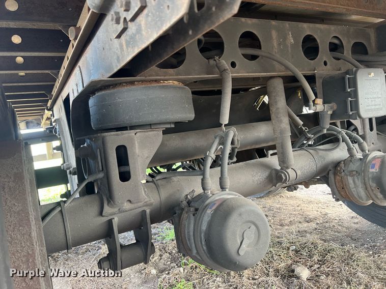 image for item OA9139 2013 Utility  refrigerated van trailer