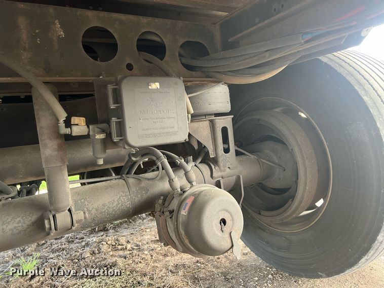 image for item OA9139 2013 Utility  refrigerated van trailer