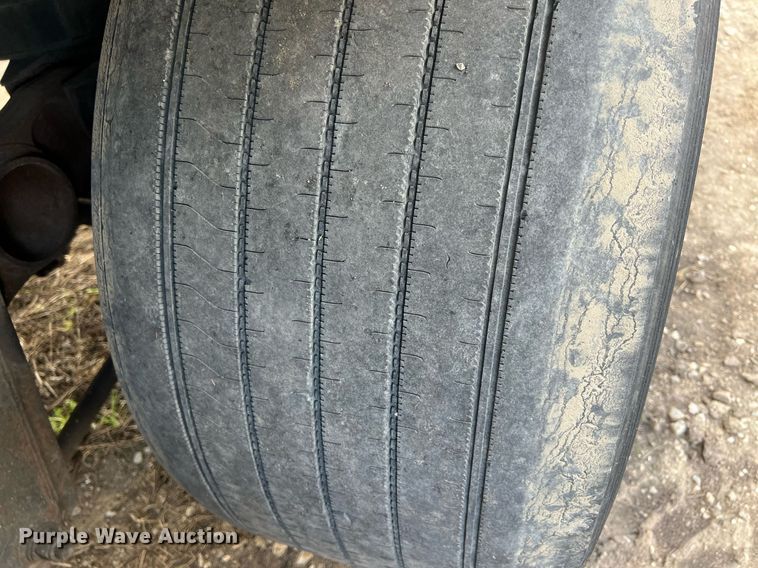 image for item OA9139 2013 Utility  refrigerated van trailer